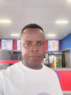 Tatenda Manzungu profile