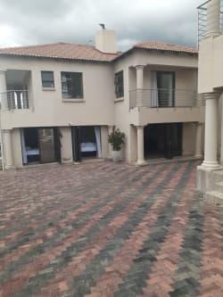 Pijiwenzi James Pcj profile