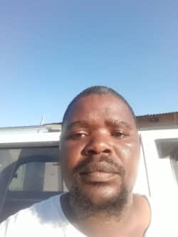 Mzamsen Ntshangase Robert profile