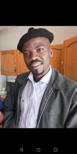 Calvin Tshoma larry profile
