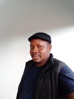 Bee Kanda Bryn profile