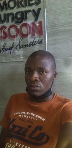 Randy  Ncube profile