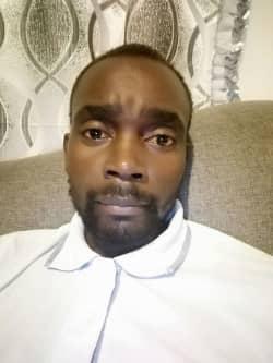 Mthulisi Nyathi MC WOODEN DSIGNZ profile